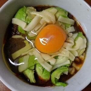 残りカレーで！アボカドチーズ焼きカレー☆